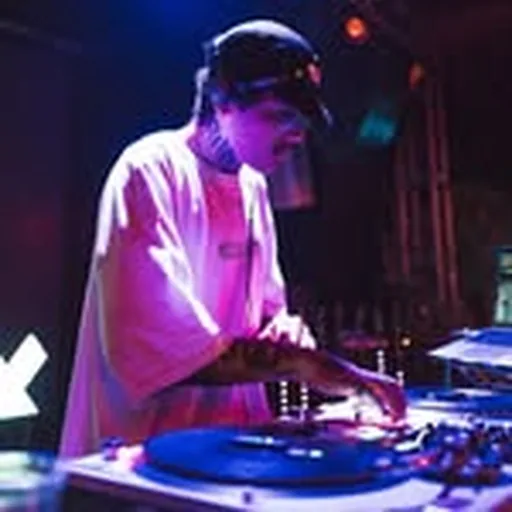 @pecunbeats profile image