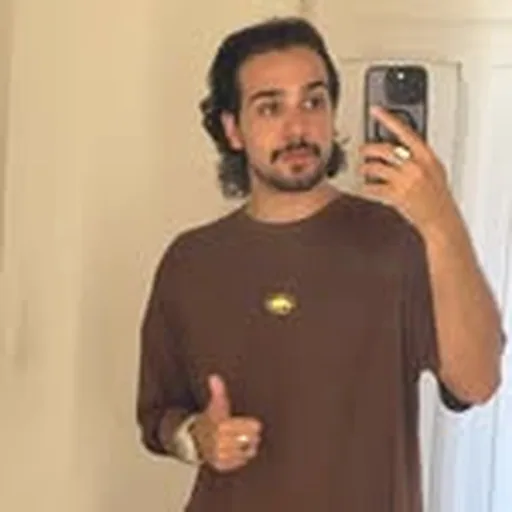 @pedroviau profile image