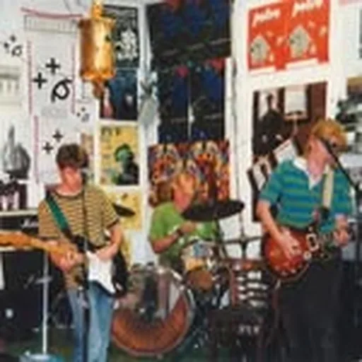 @pee.band profile image