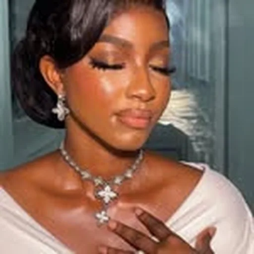 @pelz_glam profile image