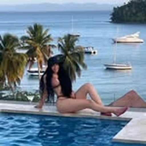 @perlavasq_20 profile image