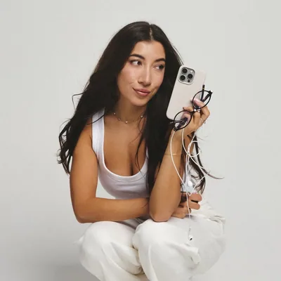 @petiteelise profile image
