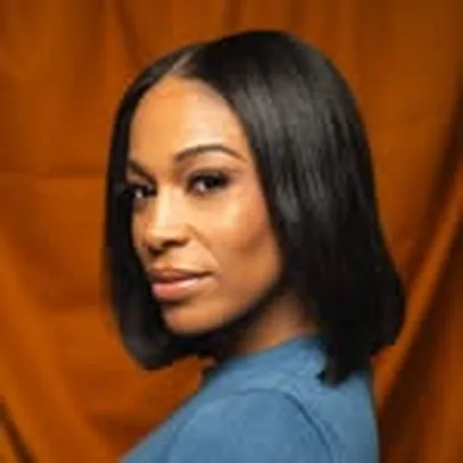 @picturethisvic profile image