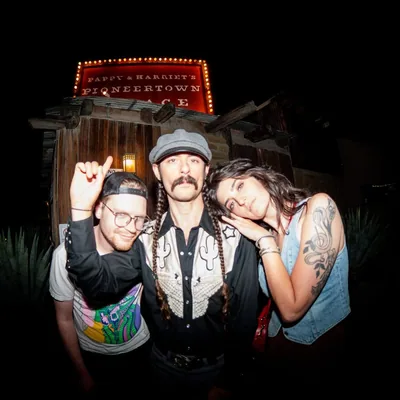 @pinkfuzzband profile image
