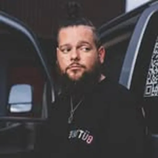 @pirscription profile image