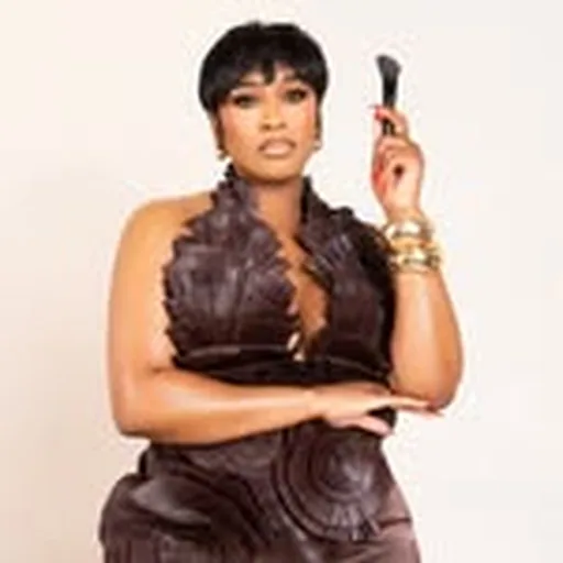 @polishedfaces_ profile image