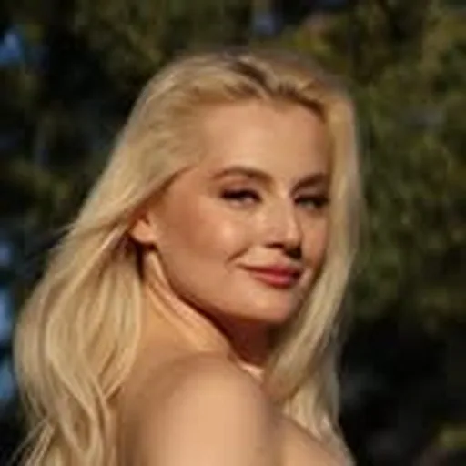 @pollyevans profile image