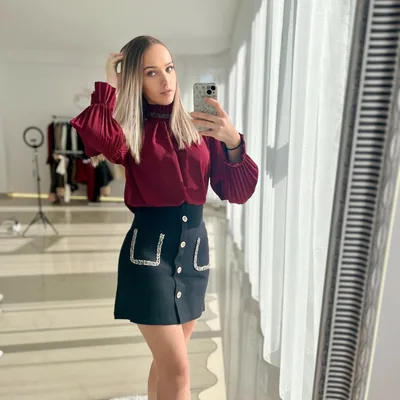 @pop_valentina__ profile image
