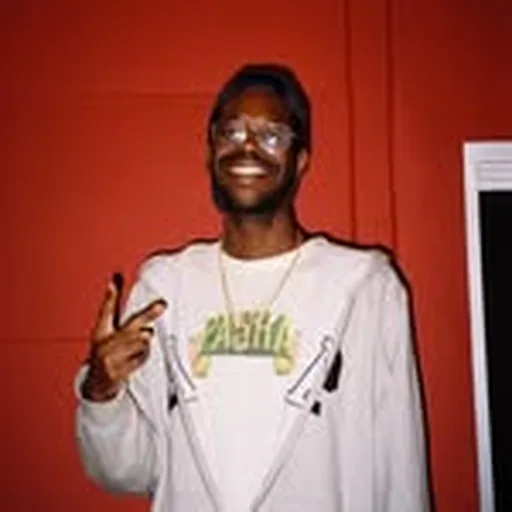 @popstarbenny profile image