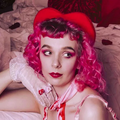 @porcelain.pixie profile image