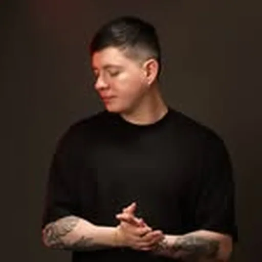 @praxyslive profile image