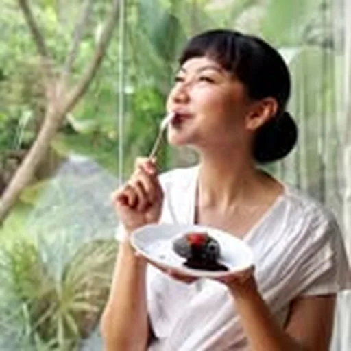 @putrimirantiindra profile image