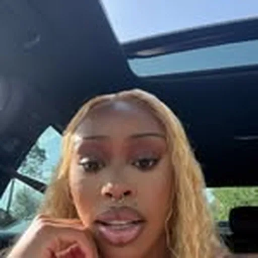 @qqueensheba profile image