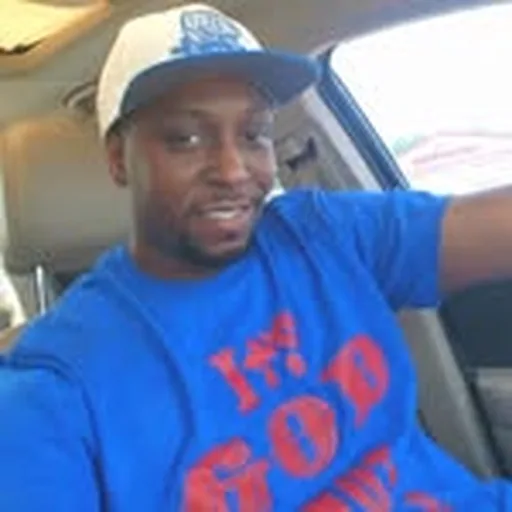 @quaniecash profile image