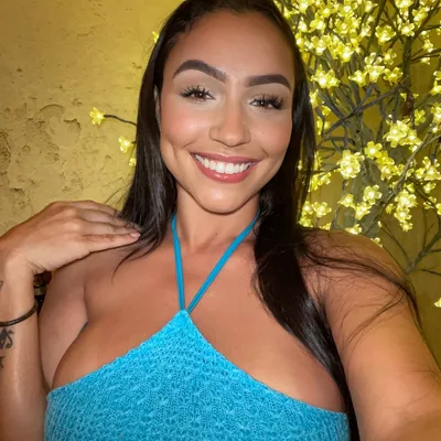 @queenpatrona profile image