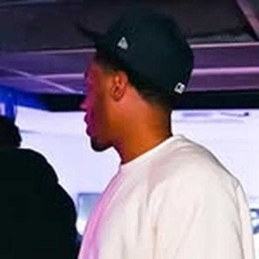 @quequinnceo profile image