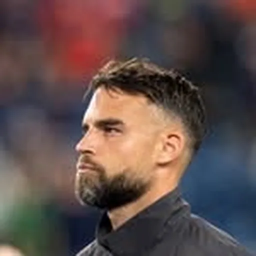 @r_camacho_ profile image