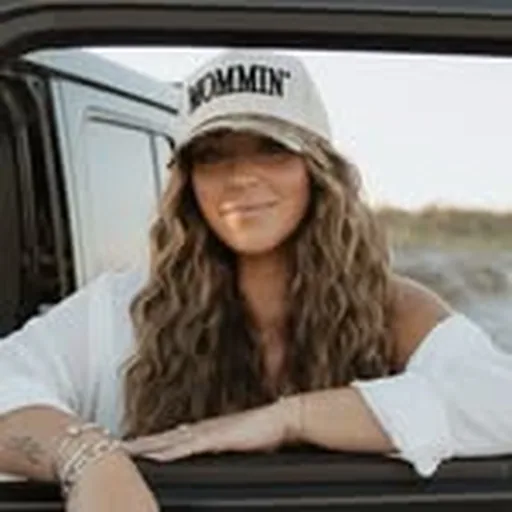 @rach_ontheradio profile image