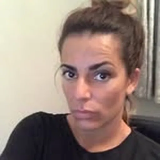 @rachael_bellew profile image