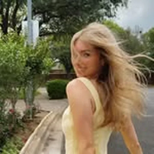 @rachelelayna profile image