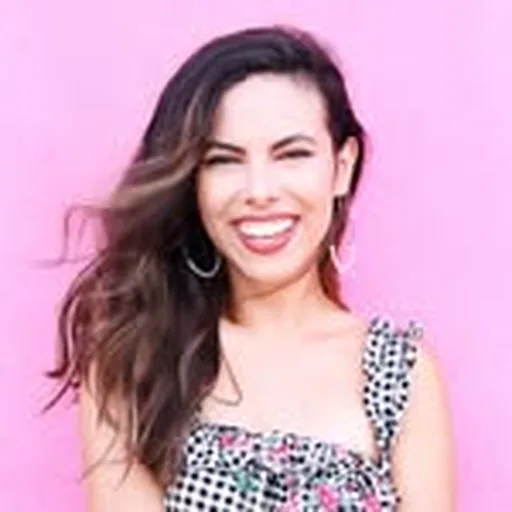 @rachellately profile image