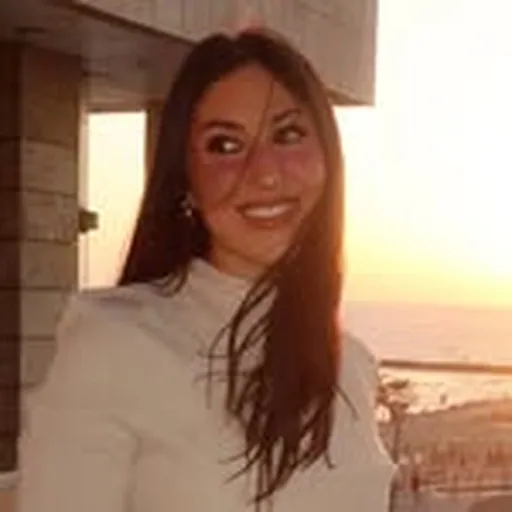 @racheltzairi_makeup profile image