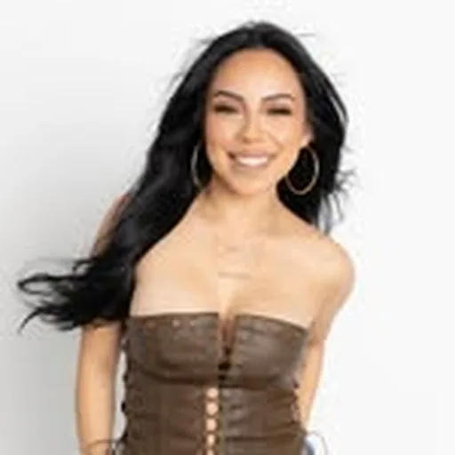 @radiosuzette profile image