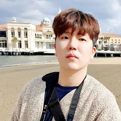 @raegu9 profile image