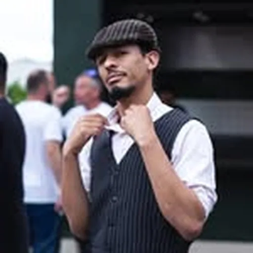 @rafacoura.funky profile image
