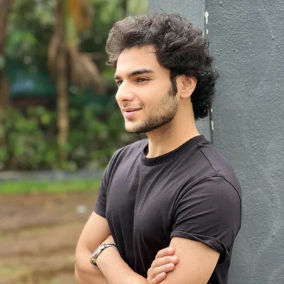 @raghavdhirr profile image