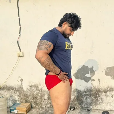 @raghu_thakur_4822 profile image