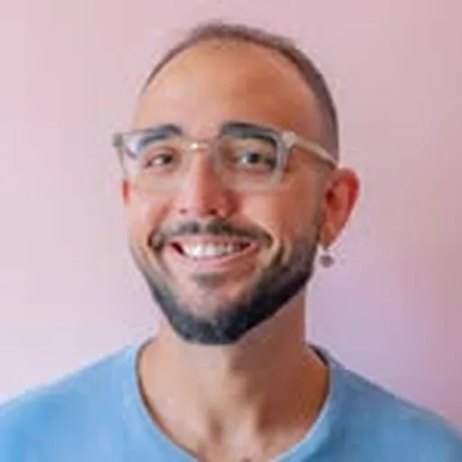 @raphael_montes profile image