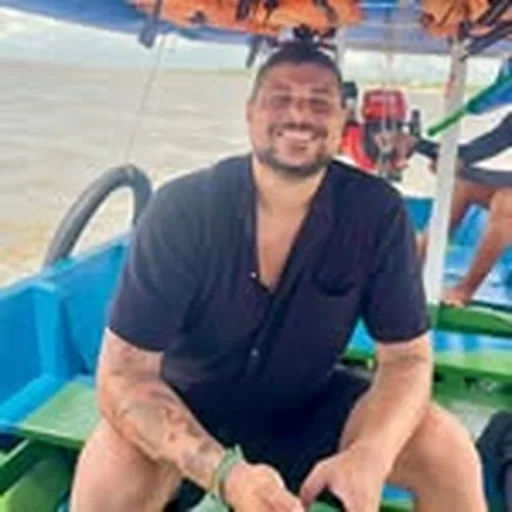 @raul_lemos profile image