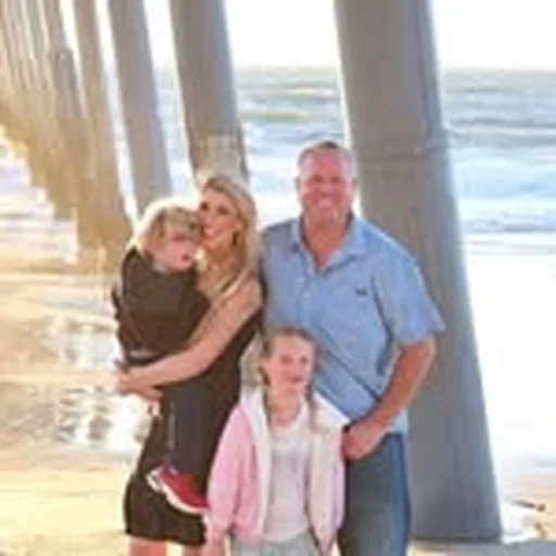@realtorhollymcdonald profile image