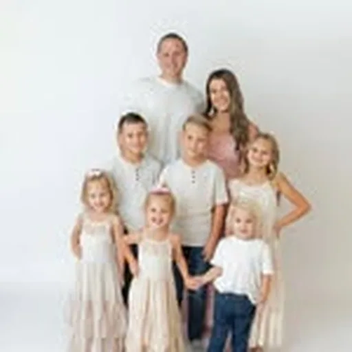 @realtwinstwotwins profile image