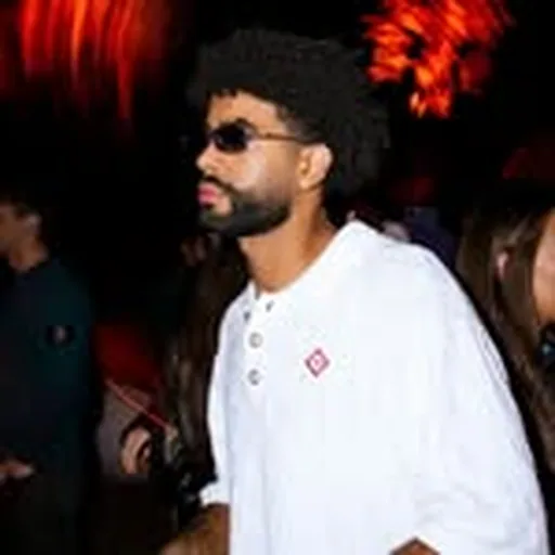 @redaezza_ profile image