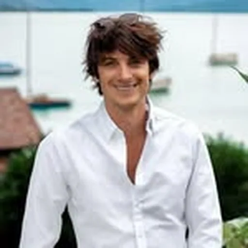 @reinicamo profile image