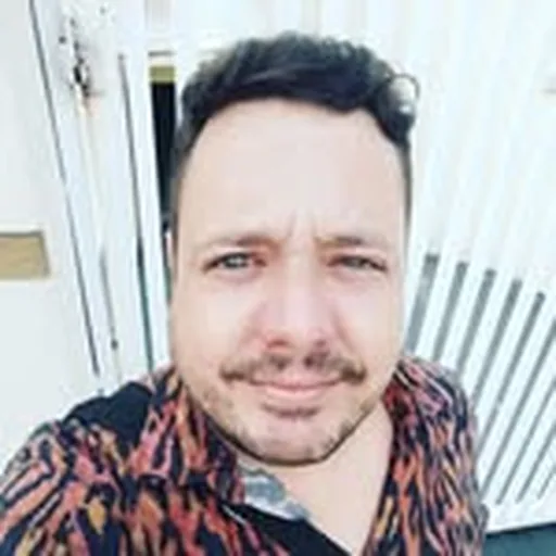 @renatito profile image