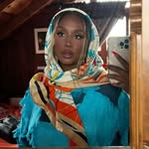@reneemadeulook profile image