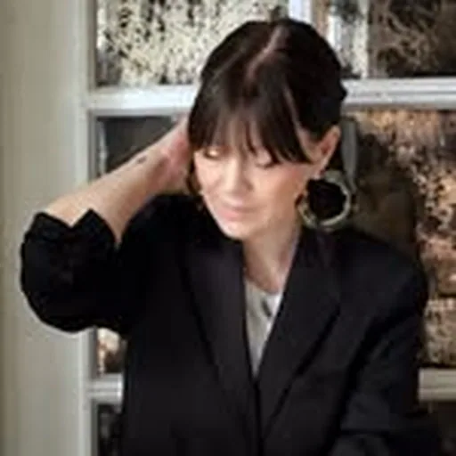 @repeatstory profile image