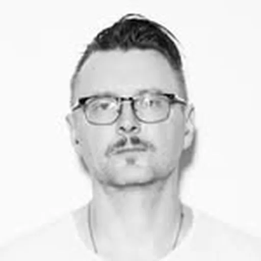 @rhys_fulber profile image