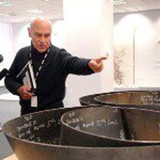 @richard.serra profile image