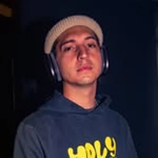 @rick_harmoney profile image