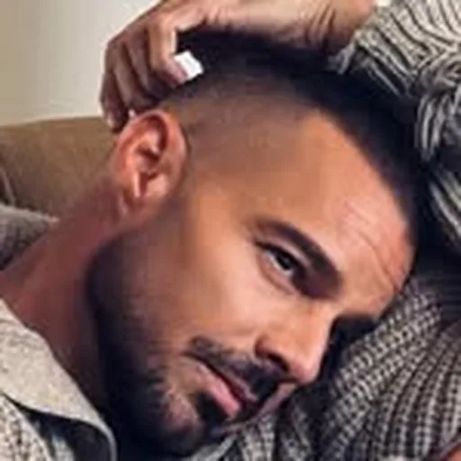 @ricky_martin profile image