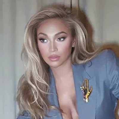 @rileyknoxx profile image