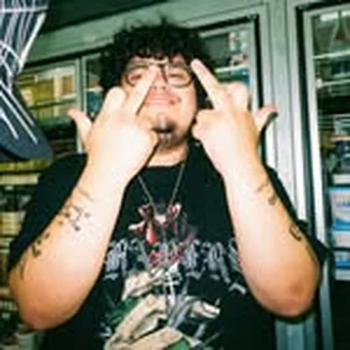 @riova.r profile image