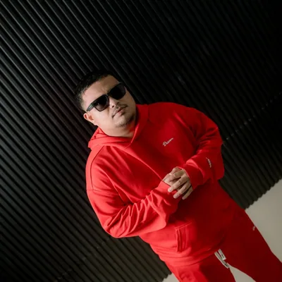 @rise.one30 profile image