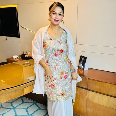 @risewithgeet profile image