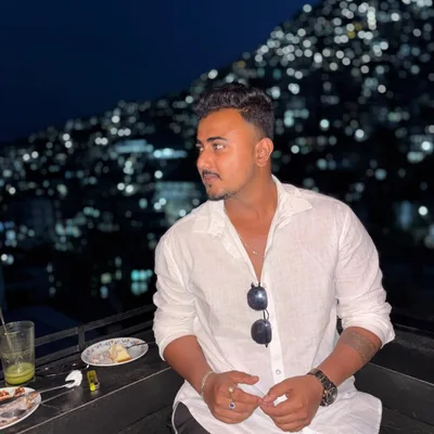 @rishiraj_chakraborty18 profile image