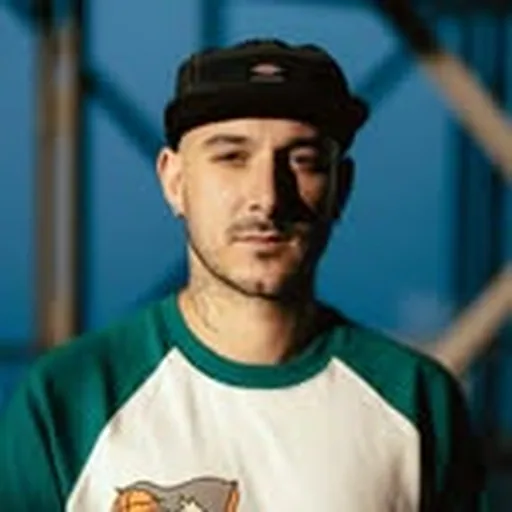 @rivaundici profile image